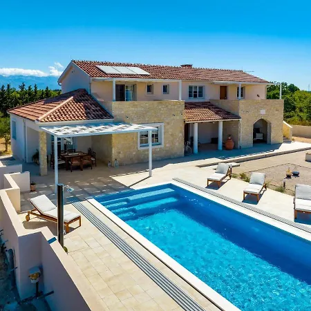 Villa Beautiful Tesoro *