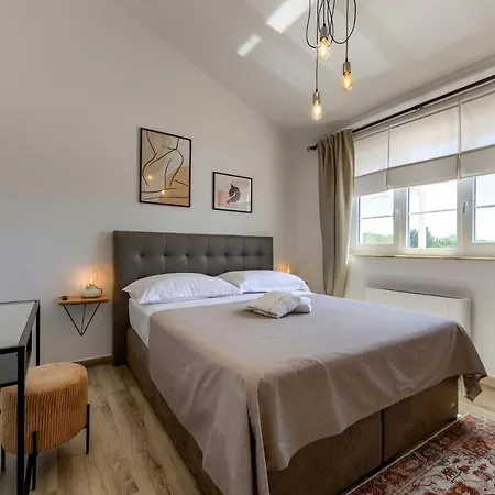 Beautiful Tesoro Villa *